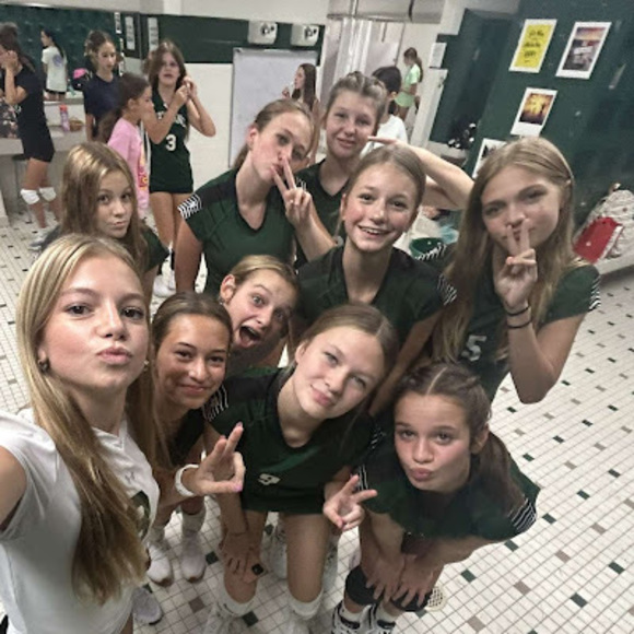 Meet your Posher, Mckenna - Picture 1 of 1